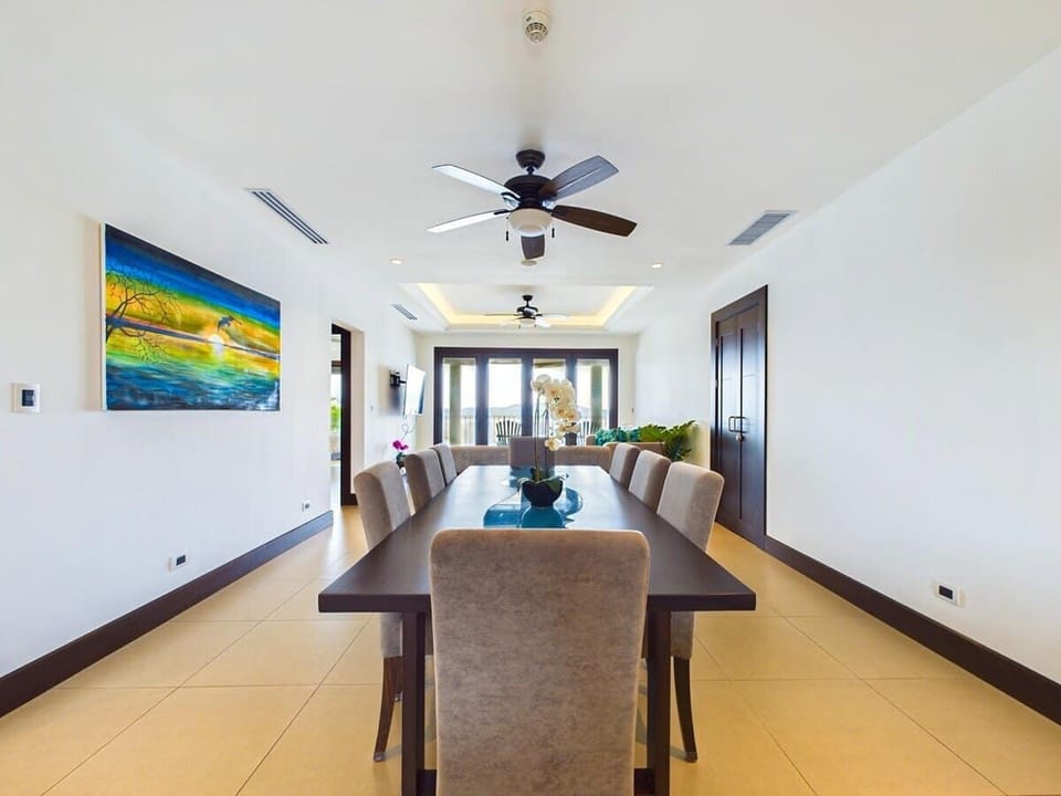 Open concept dining area