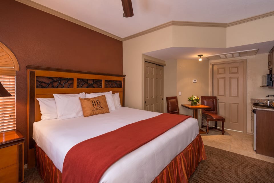 Premium bedding, iron/ironing board, free cribs/infant beds, WiFi