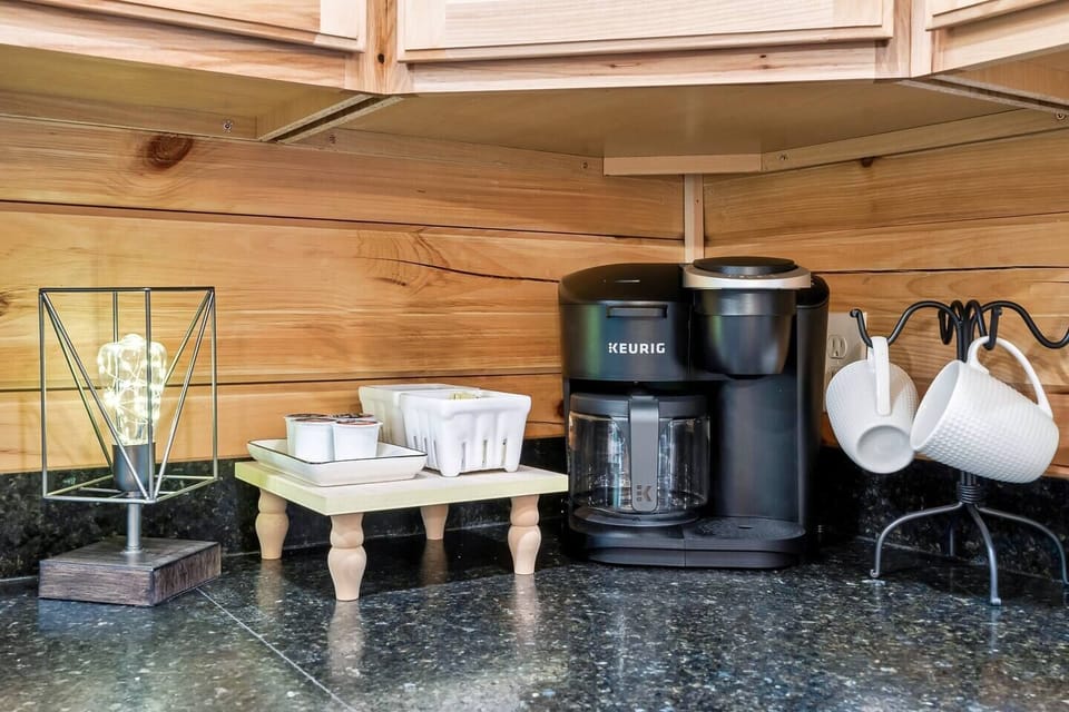 Keurig and drip coffee pot with Keurig pods provided 