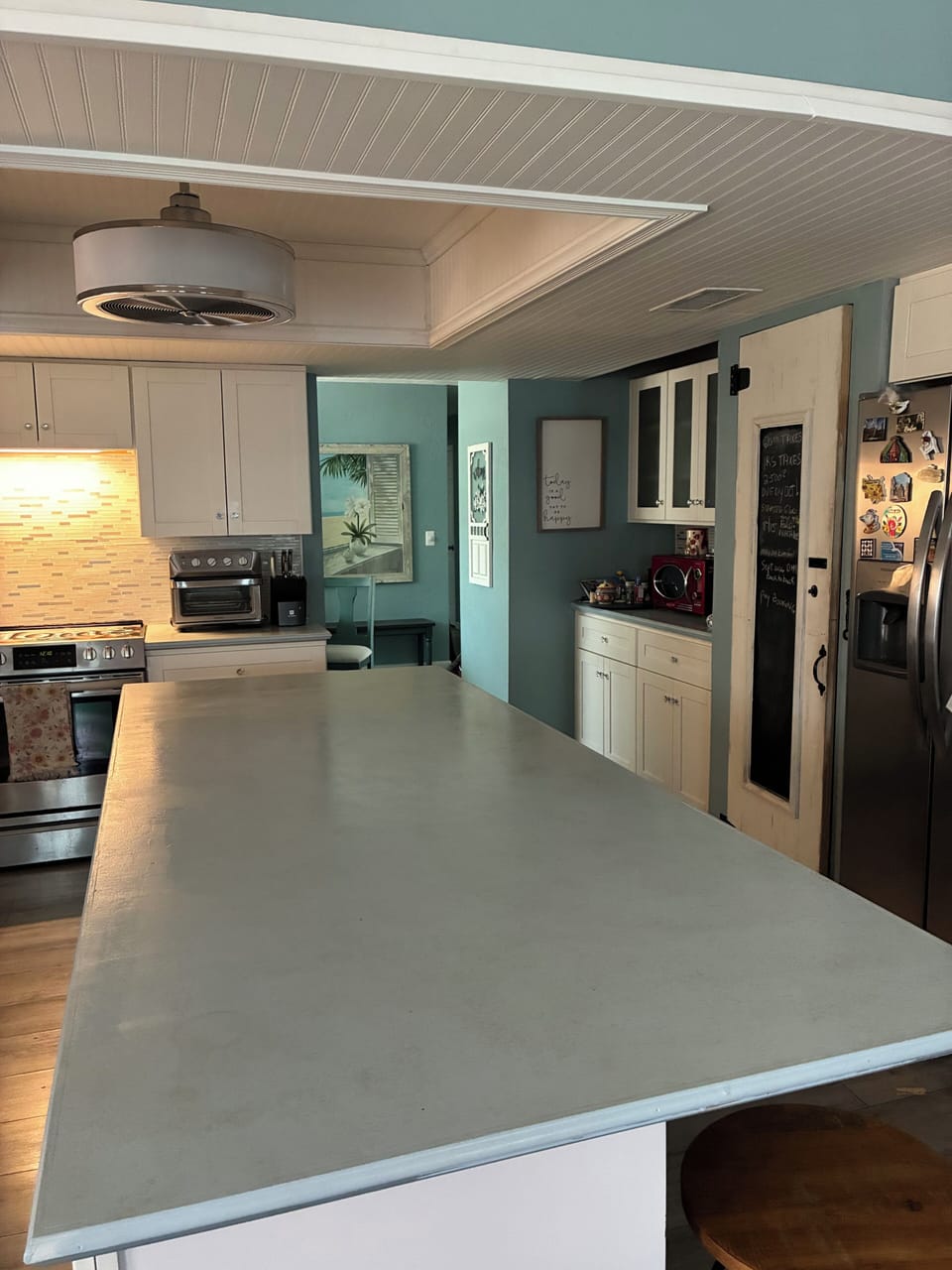 Kitchen island. 