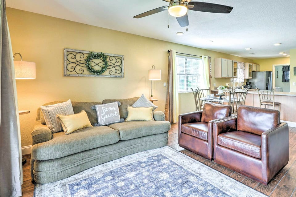 Branson Vacation Rental | 2BR | 2BA | 1,200 Sq Ft | Step-Free Access