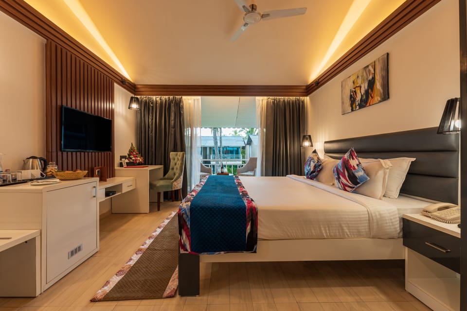 Minibar, in-room safe, blackout drapes, soundproofing