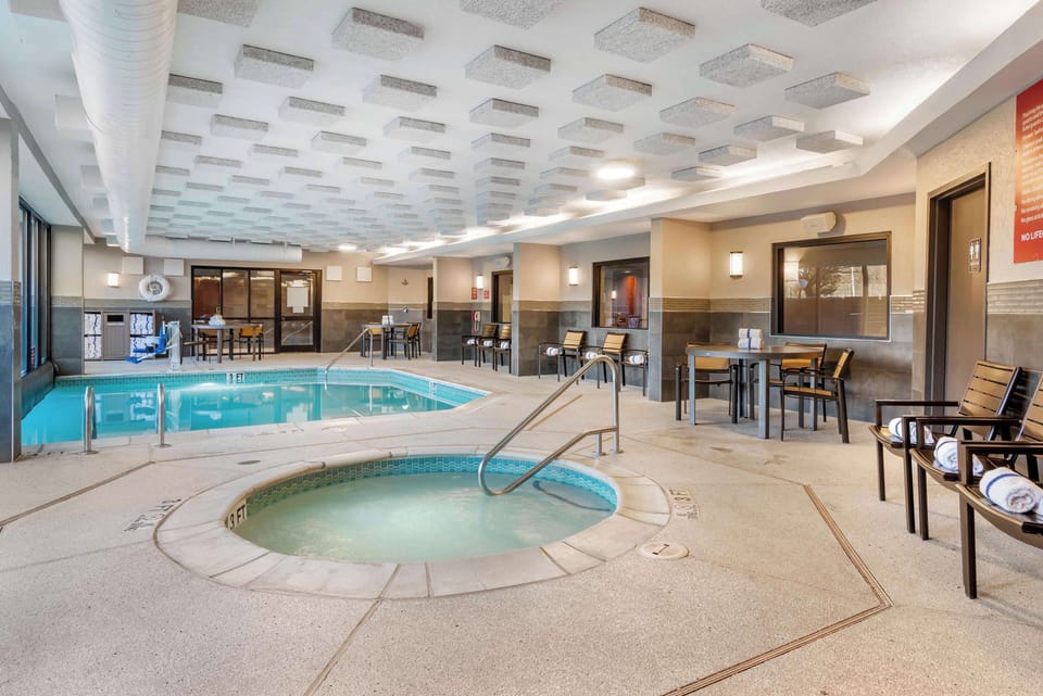 Drury Inn & Suites Atlanta Airport Hotel in College Park