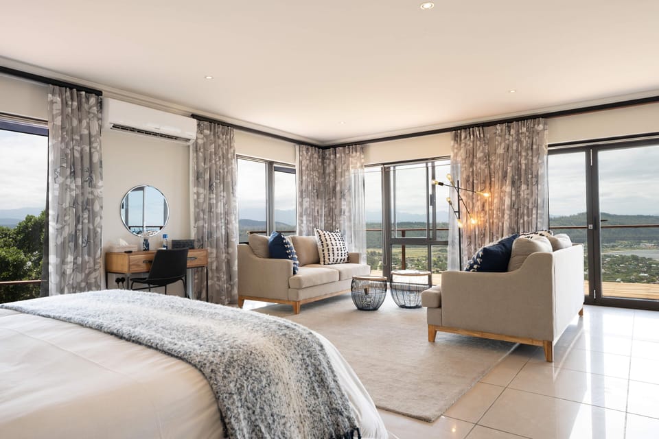 Minibar, bed sheets