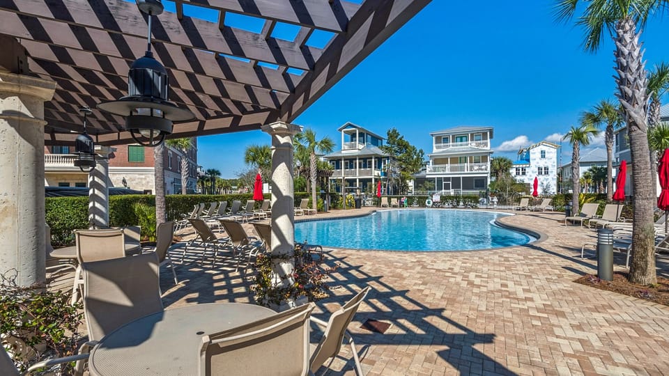 Village of South Walton Grounds and Amenities