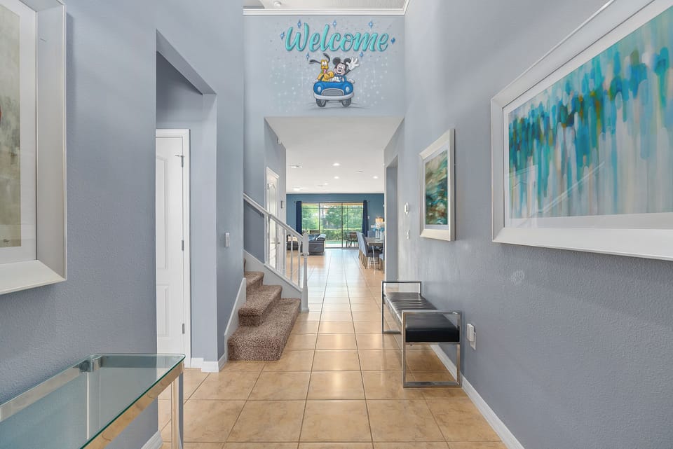 Welcome to Chillax Inn Qin Loop