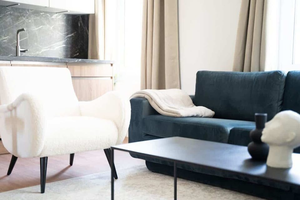 Contemporary dining set against the backdrop of classic design.