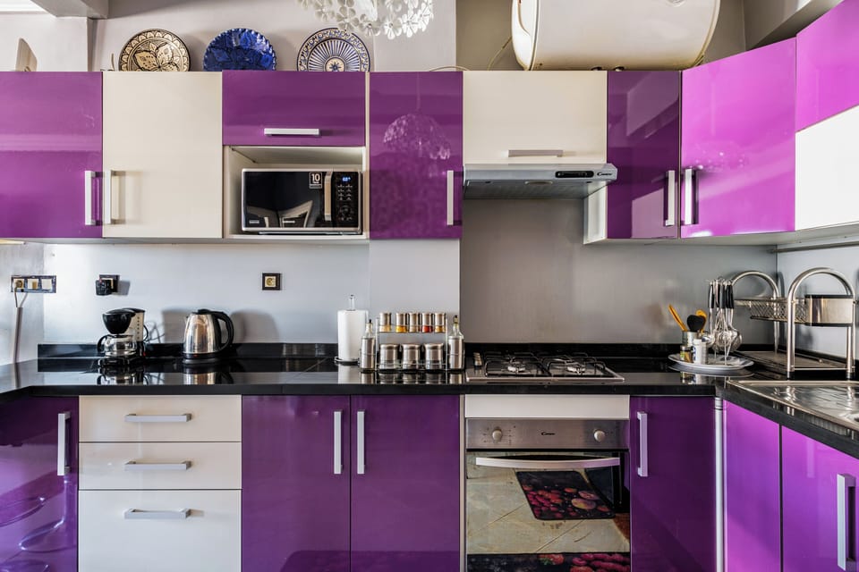 Fully equipped kitchen with all appliances for your convenience.