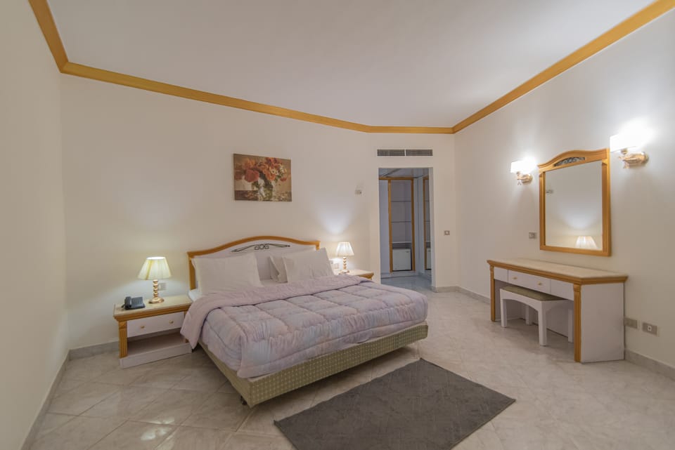 Standard Double Room, 1 Bedroom | Blackout drapes, WiFi, bed sheets