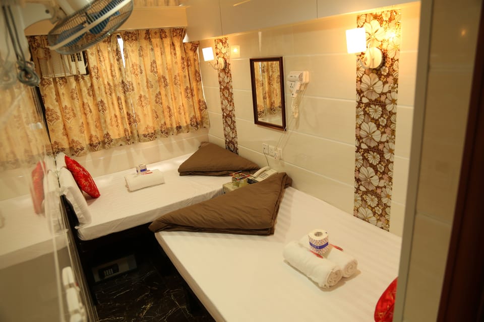 In-room safe, iron/ironing board, free WiFi