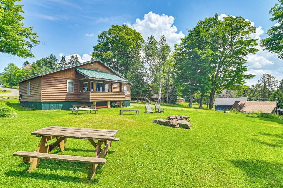 Exterior | Picnic Tables | Fire Pit