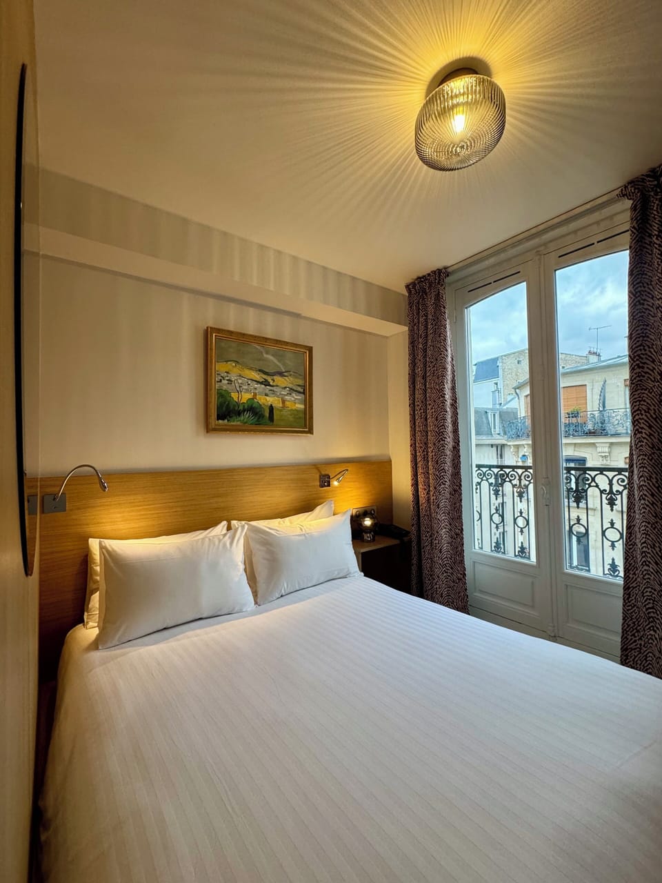 Studio, 3 adults | Premium bedding, free WiFi, bed sheets