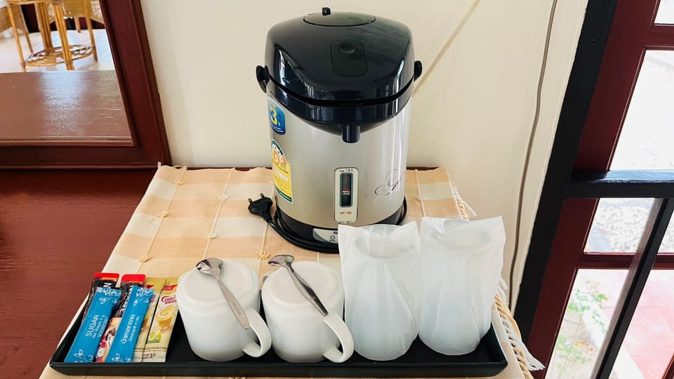 1 Bedroom Villa | Coffee and/or coffee maker
