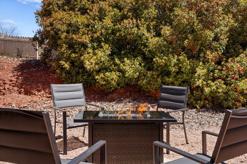 Savor the magical ambiance of starry nights with this gorgeous modern fire pit.