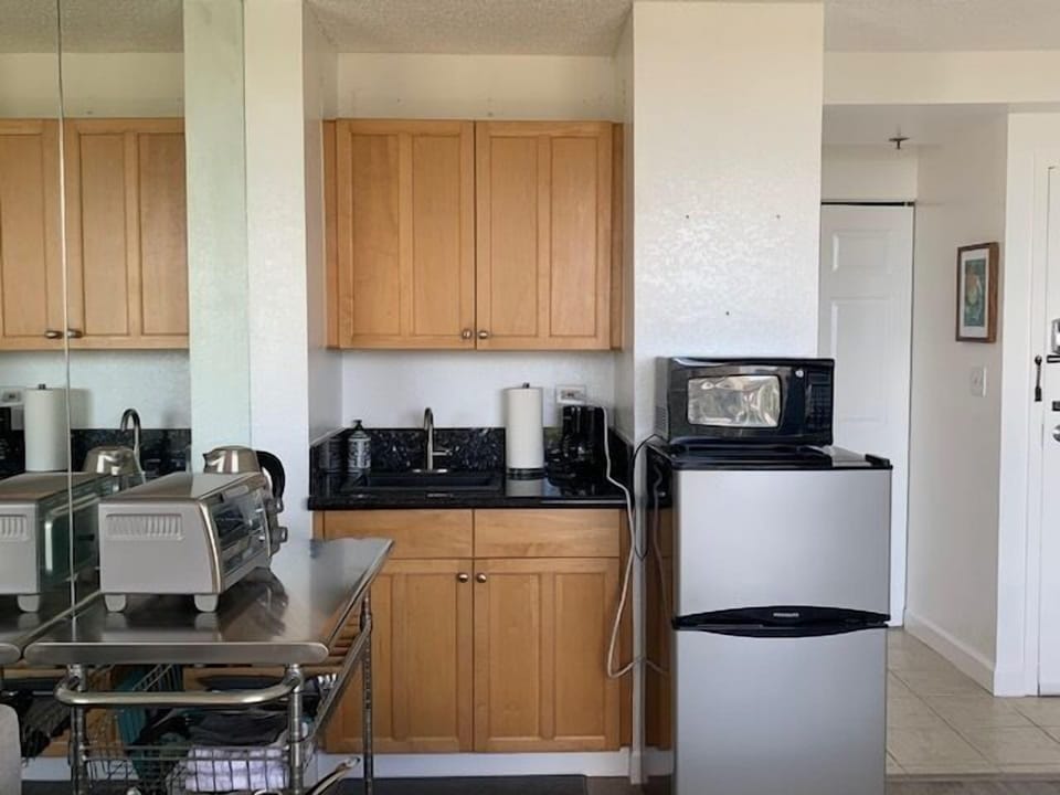 Kitchenette with Mini Fridge, Air Fryer Toaster, Portable 2 burner Stove Top