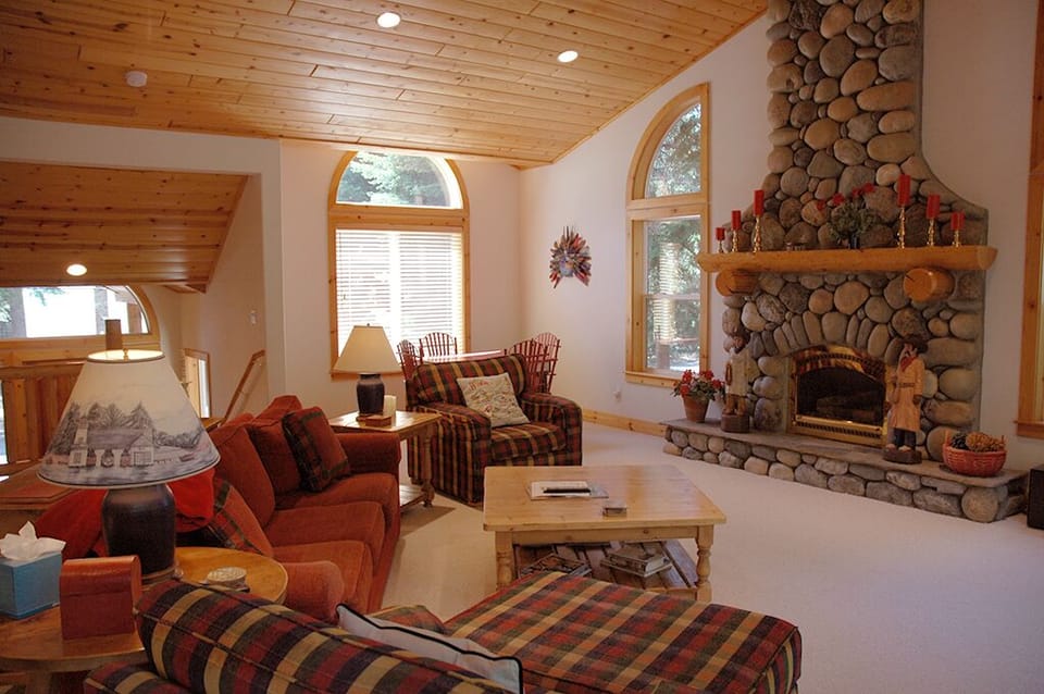 GoingLivingArea2