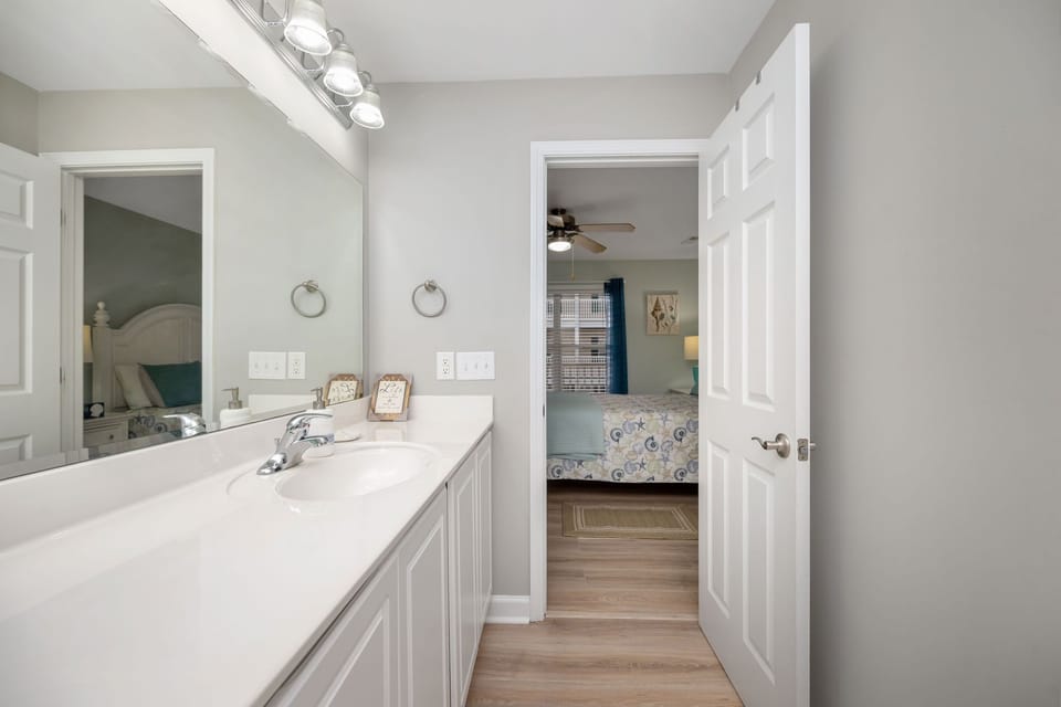 Master Bath #1 - North