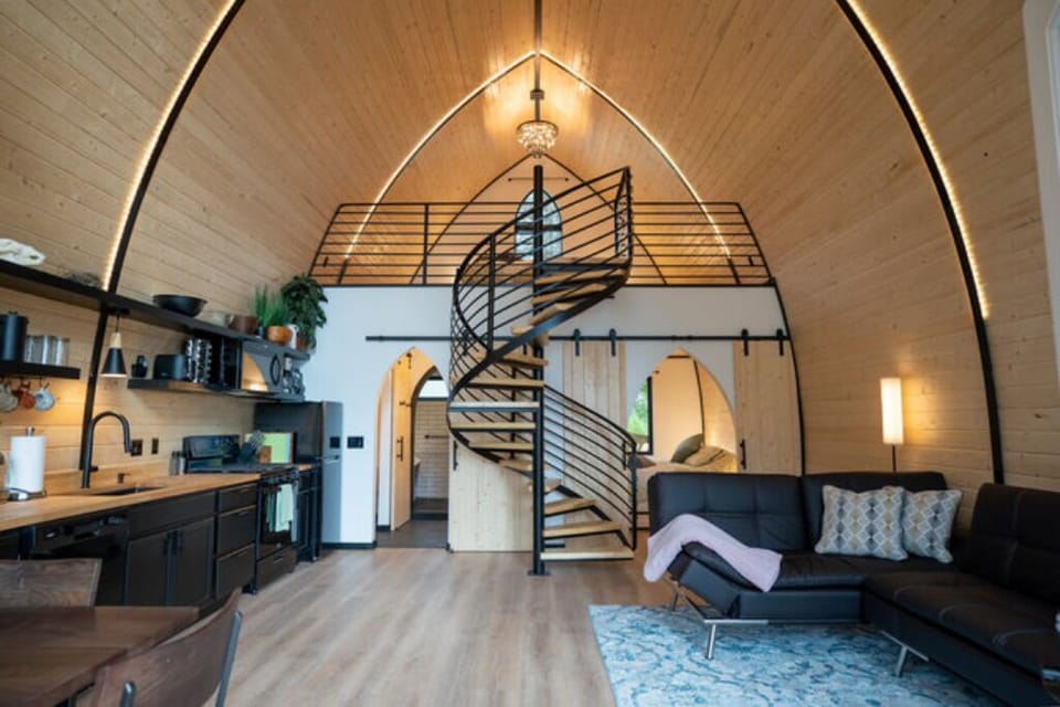 Arc Cabin main floor