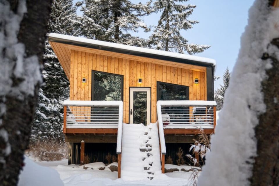 Slope Cabin snowy day :)