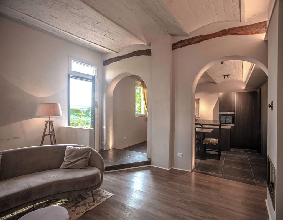 Design Apartment, 3 Bedrooms, Non Smoking, Vineyard View | Living area | 32-inch flat-screen TV with digital channels, table tennis