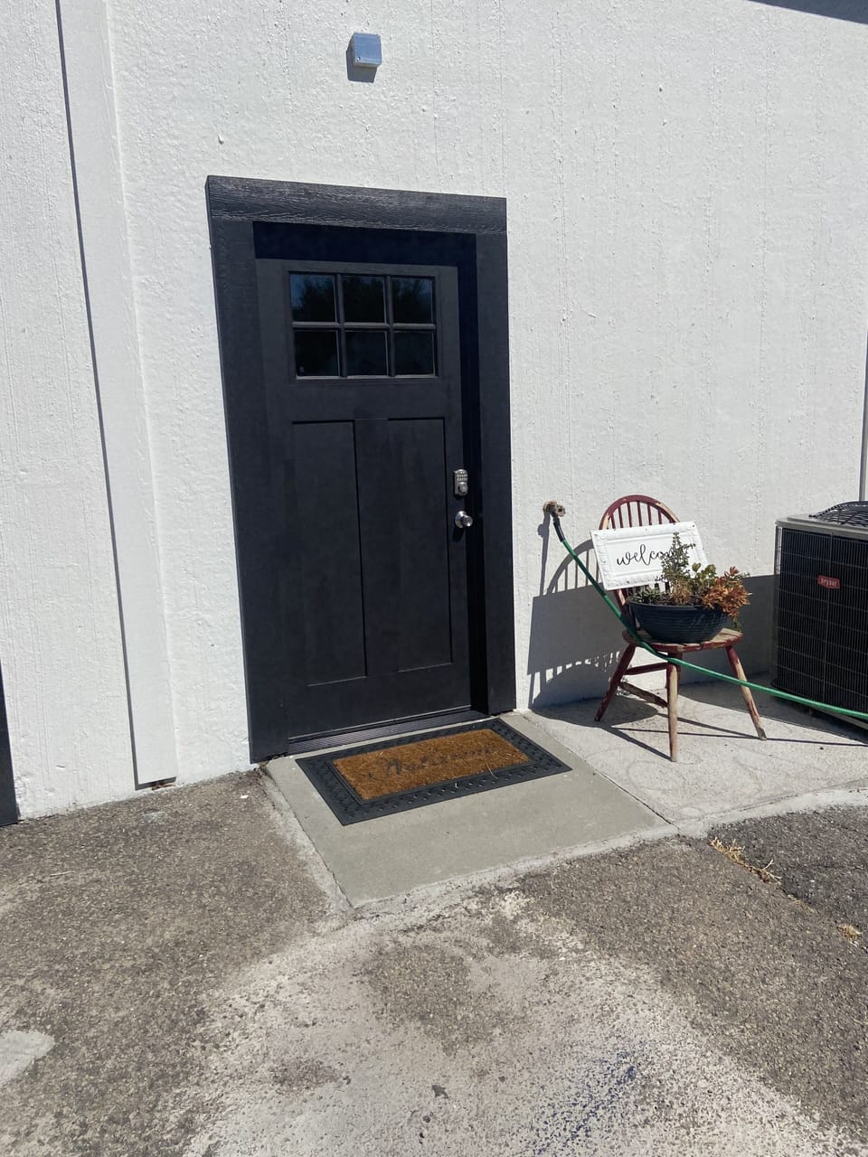 Entrance to apartment