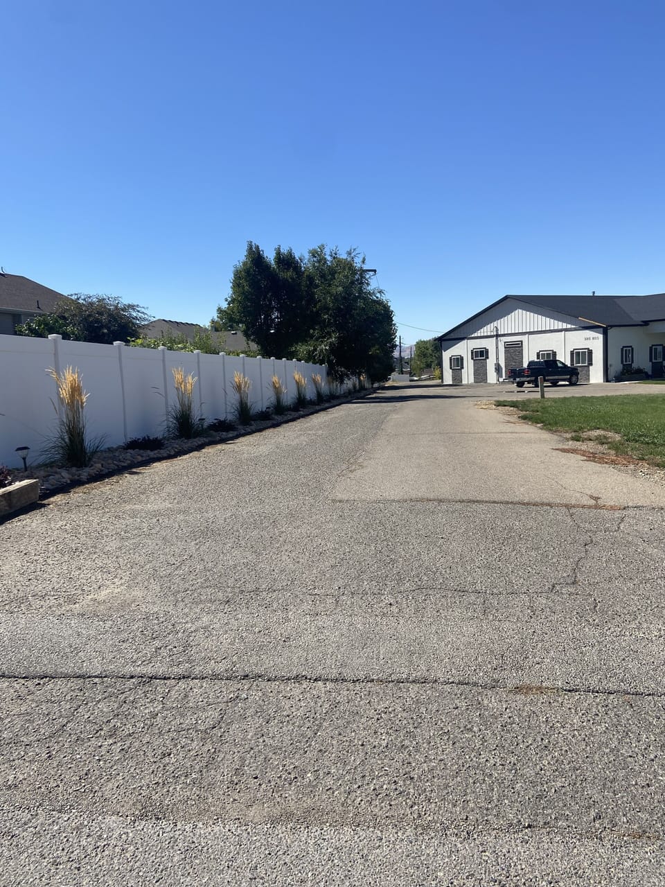 Driveway into property

