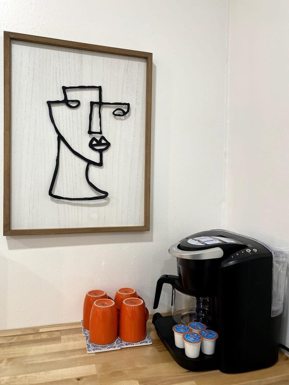 Convenient coffee bar