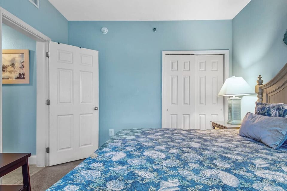 Guest Bedroom with King Size Bed and Flat Screen TV