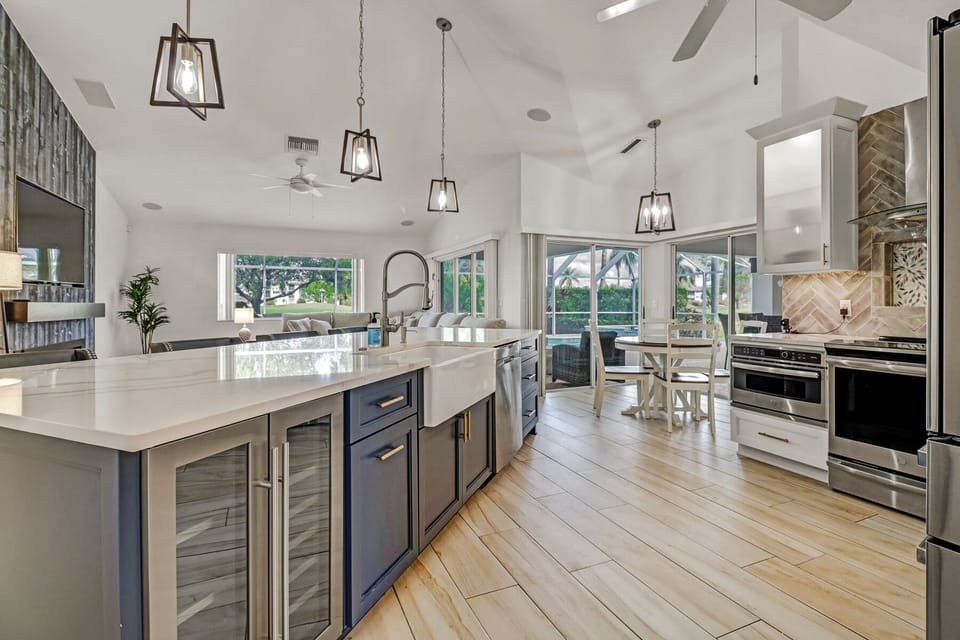 Enjoy a Meal in This Fully Stocked Kitchen With Anything You Need to Cook With