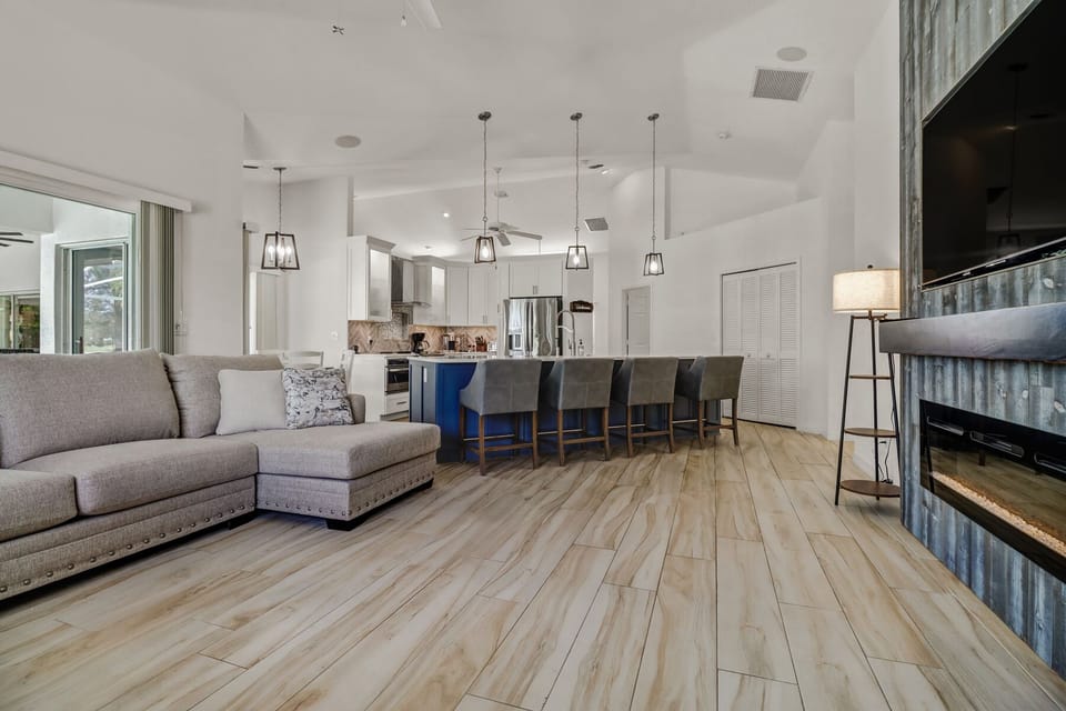 Converse with Loved Ones and Enjoy Family Time With the Open Layout