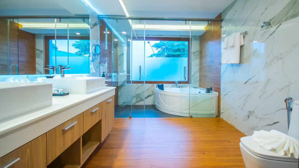 Reuan Thai Villa Phuket - Room 7 bathroom