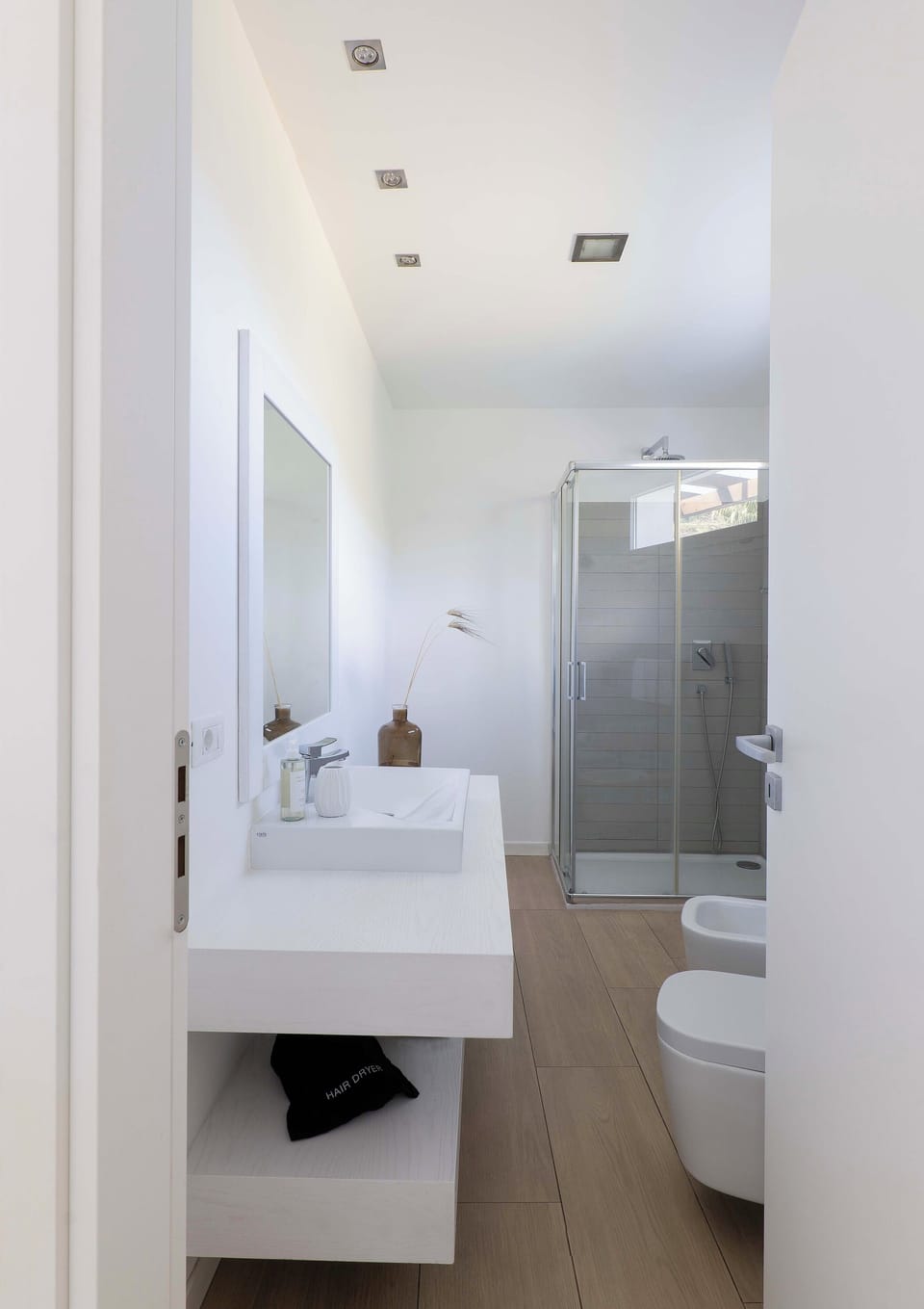 Comfort Double Room | Bathroom | Shower, hair dryer, bathrobes, towels