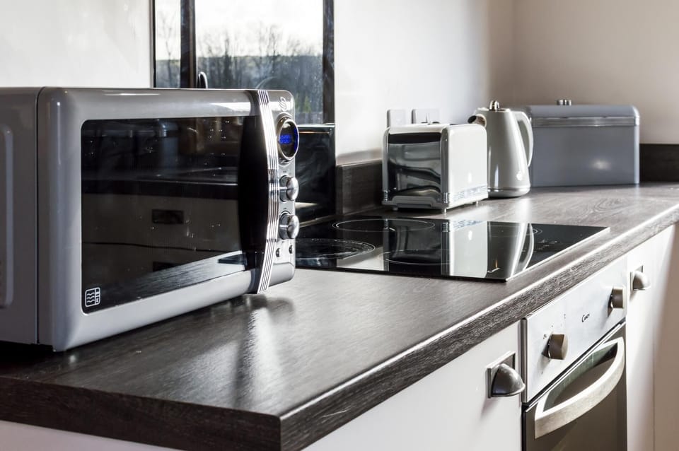 Microwave, oven, coffee/tea maker, toaster