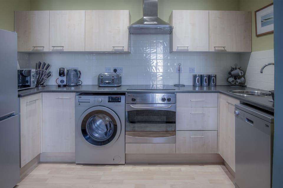 Apartment (2 Bedrooms) | Private kitchen
