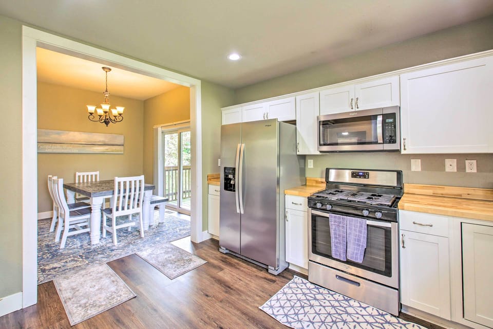 Kitchen | Cooking Basics | Ice Maker | Garbage Disposal
