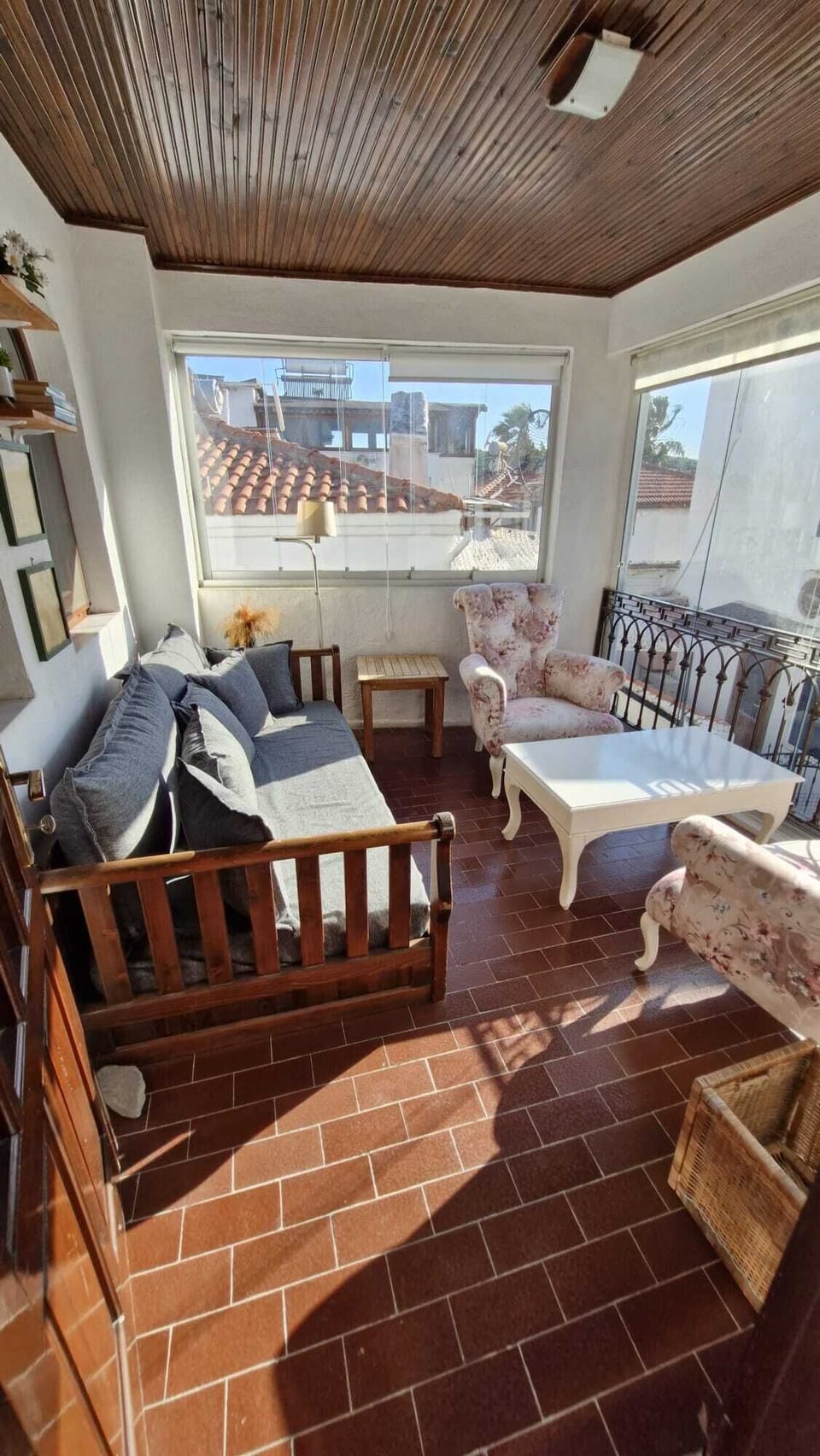 Family Room, Non Smoking, Partial Sea View | Free WiFi, bed sheets