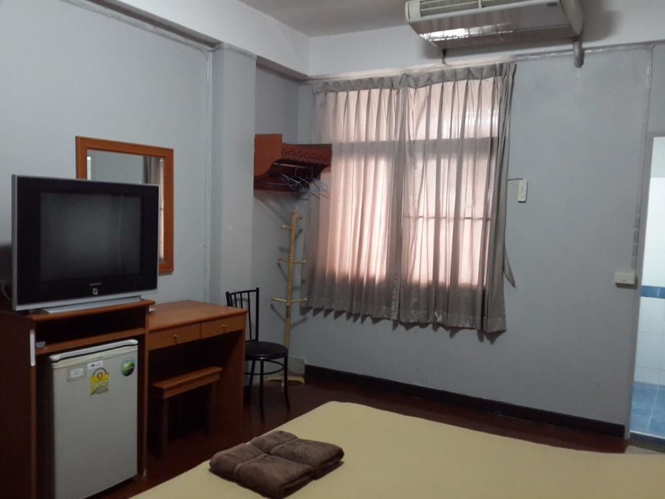 Standard Double Room | Room amenity