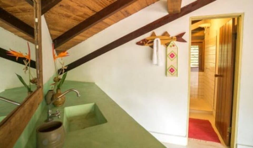 Family House | 6 bedrooms, individually decorated, blackout drapes, free WiFi
