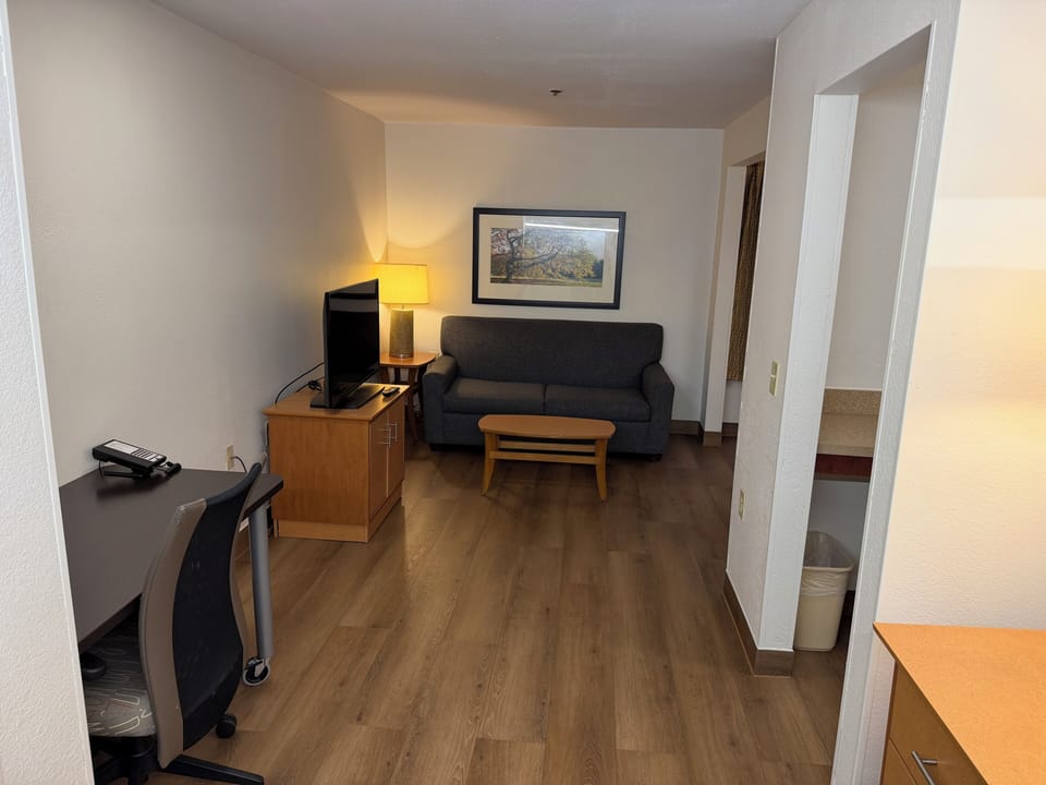 Deluxe Studio, 1 Queen Bed with Sofa bed, Accessible, Non Smoking | Desk, iron/ironing board, WiFi (free), bed sheets