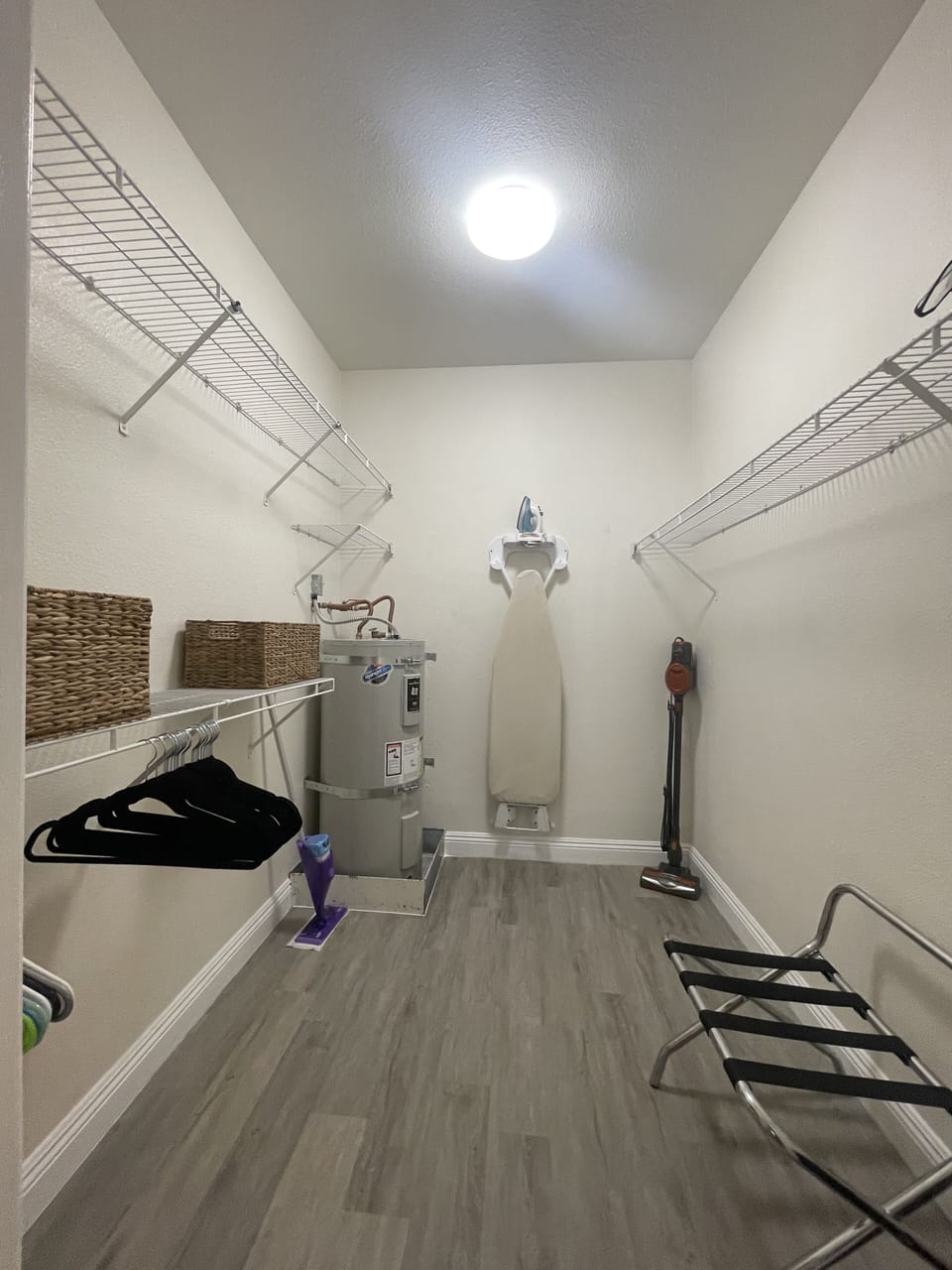 Large Closet Space