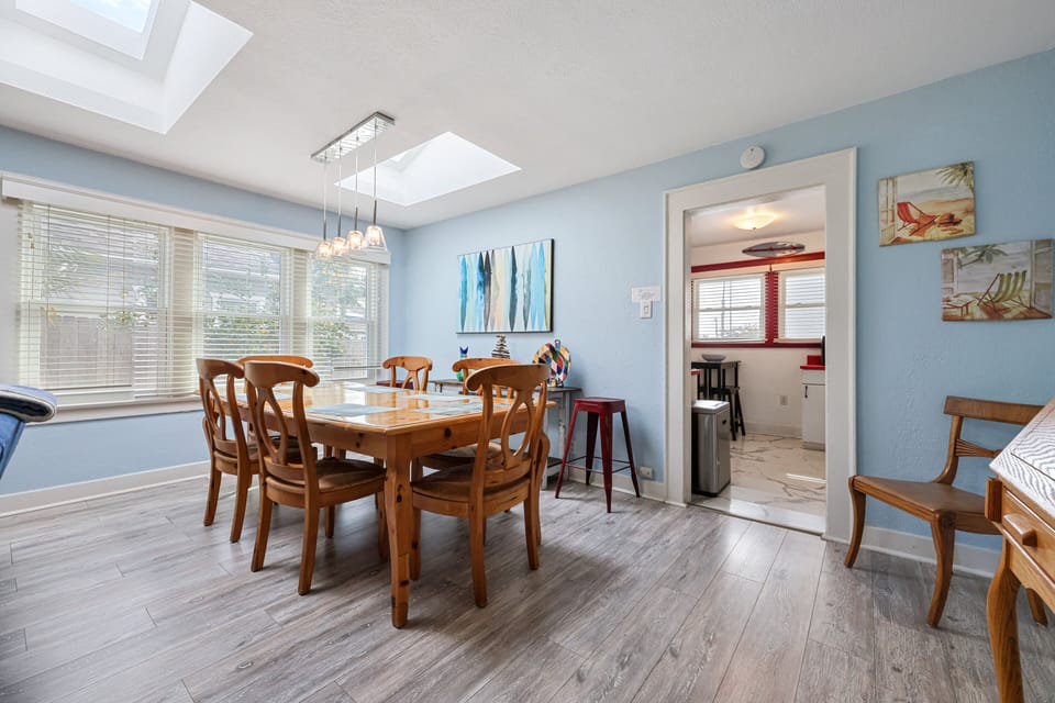 The dining room is off of the kitchen.
