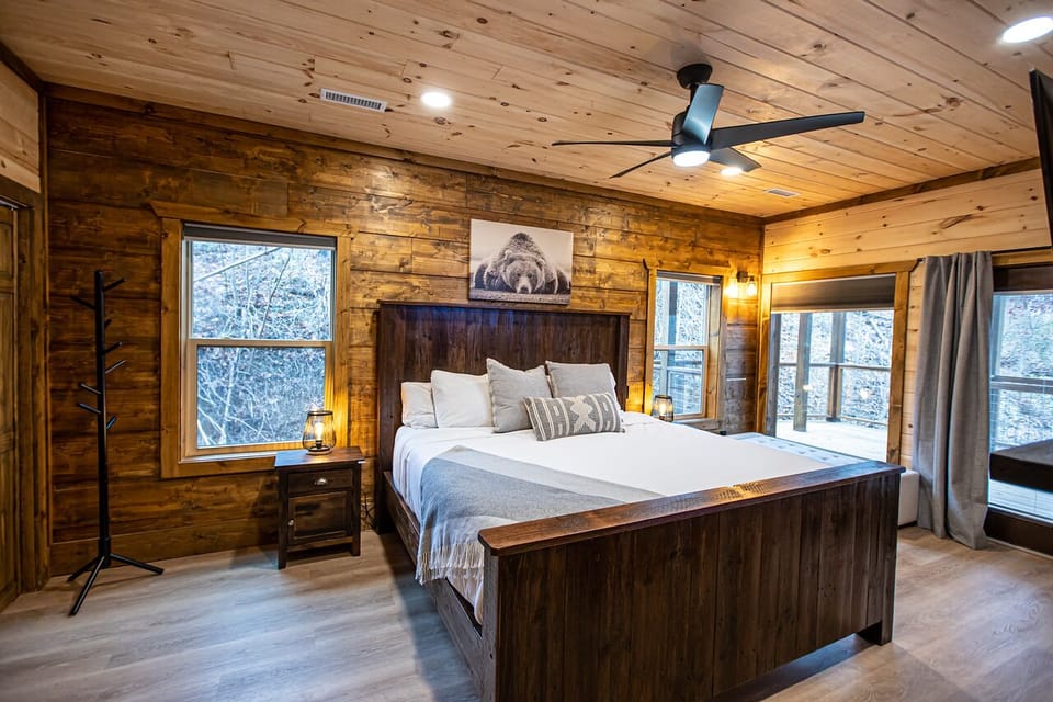 Master Bedroom 2 Floor