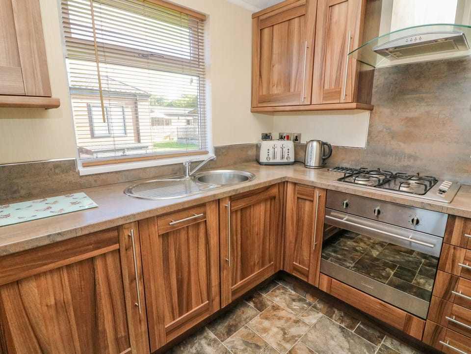 Fridge, dishwasher, electric kettle, toaster