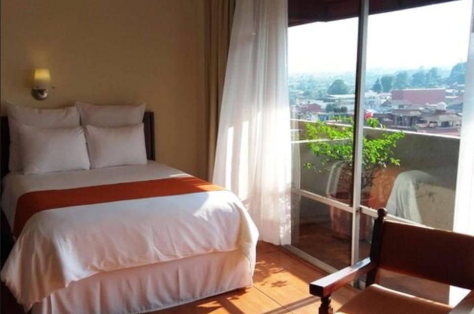 Junior Double Room | Premium bedding, in-room safe, desk, blackout drapes