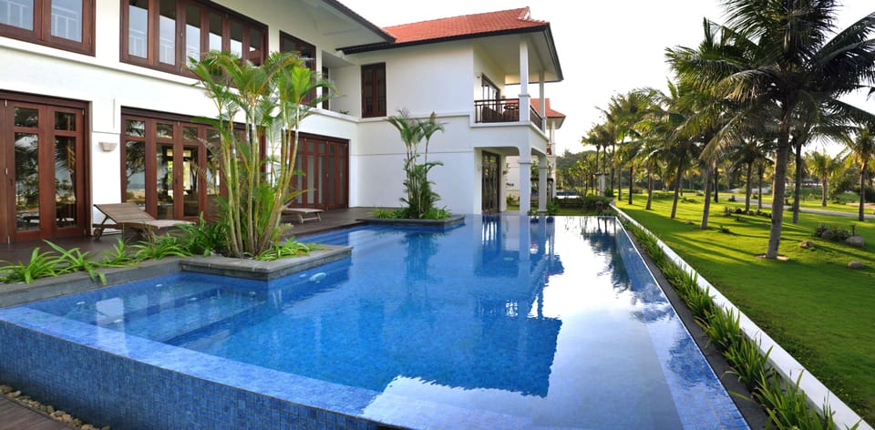 Private pool