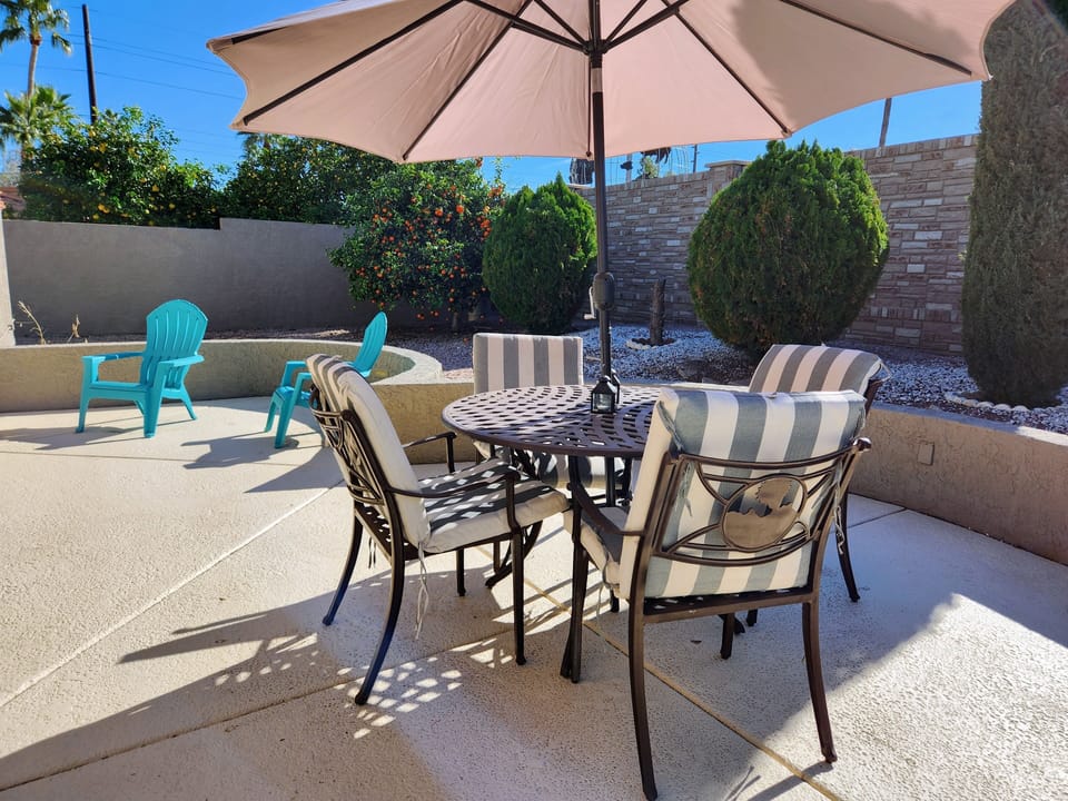 Spacious Entertaining Backyard