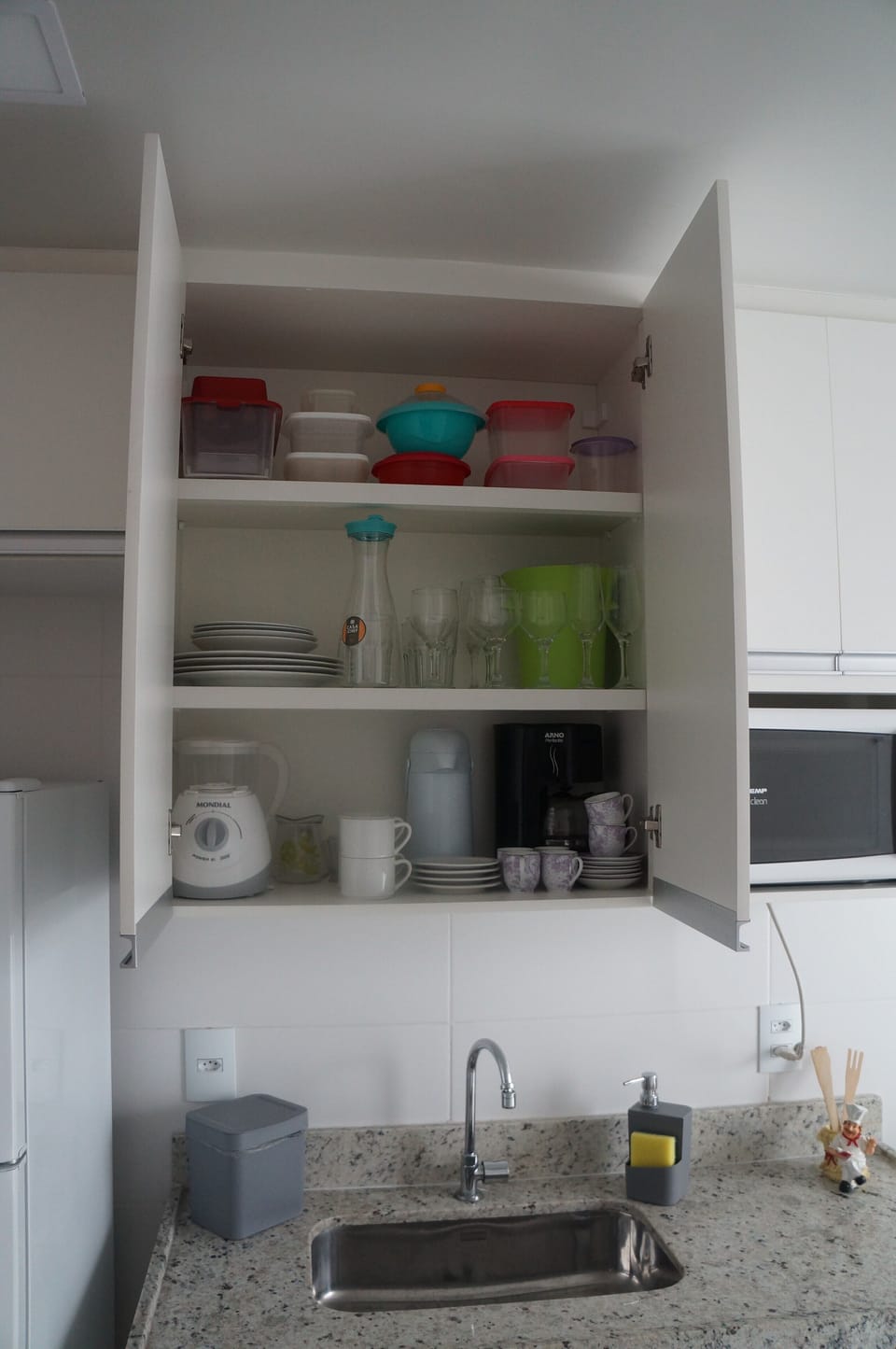 Apartment | Private kitchen | Fridge, microwave, oven, electric kettle