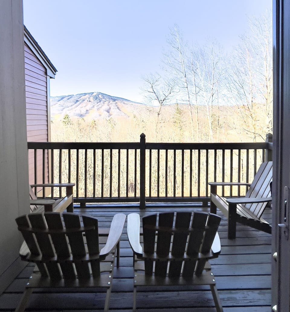Upper deck w access from dining fits grill and 4 Adirondack armchairs 