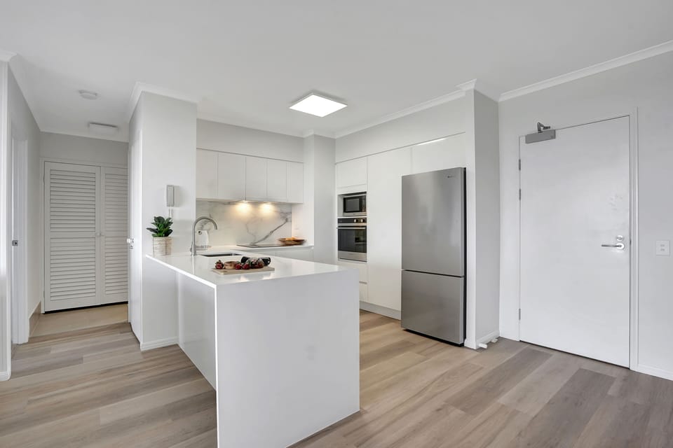 Full equipped Kitchen - dishwasher- oven-fridge