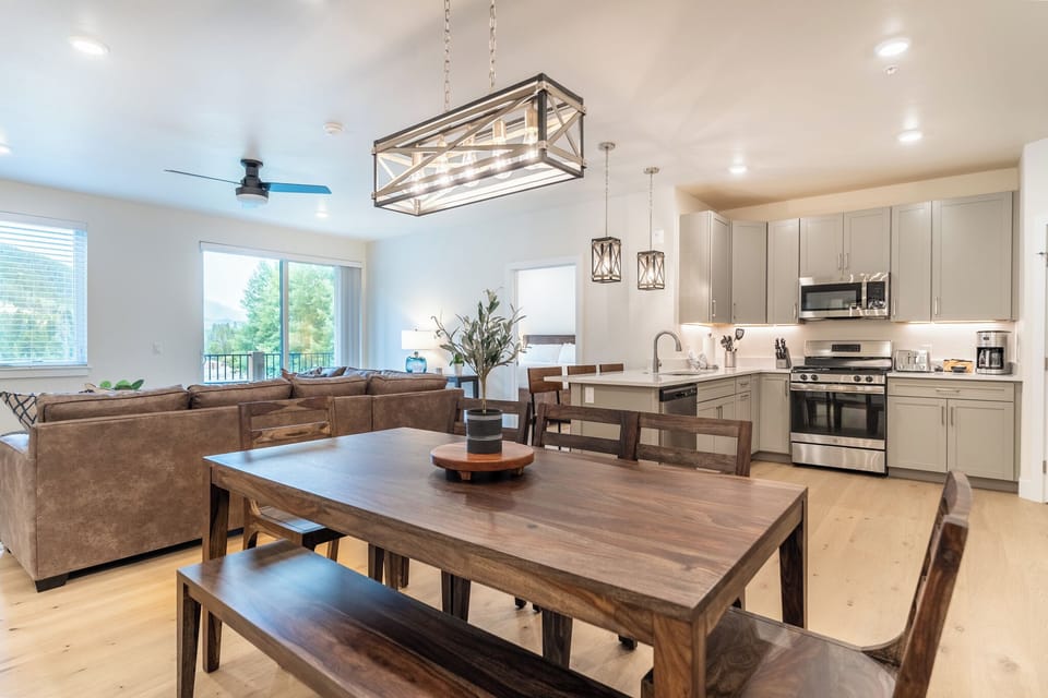 Condo (2 Bedrooms) | Property amenity